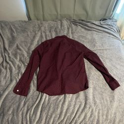 Levi’s Volcadot maroon button up long sleeve shirt