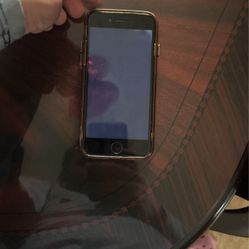 iPhone 8 