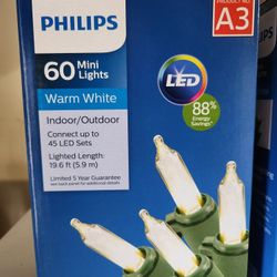 FOUR (4) NIB WARM WHITE LED LIGHTS (BRAND NEW UNOPENED) ALL - $20