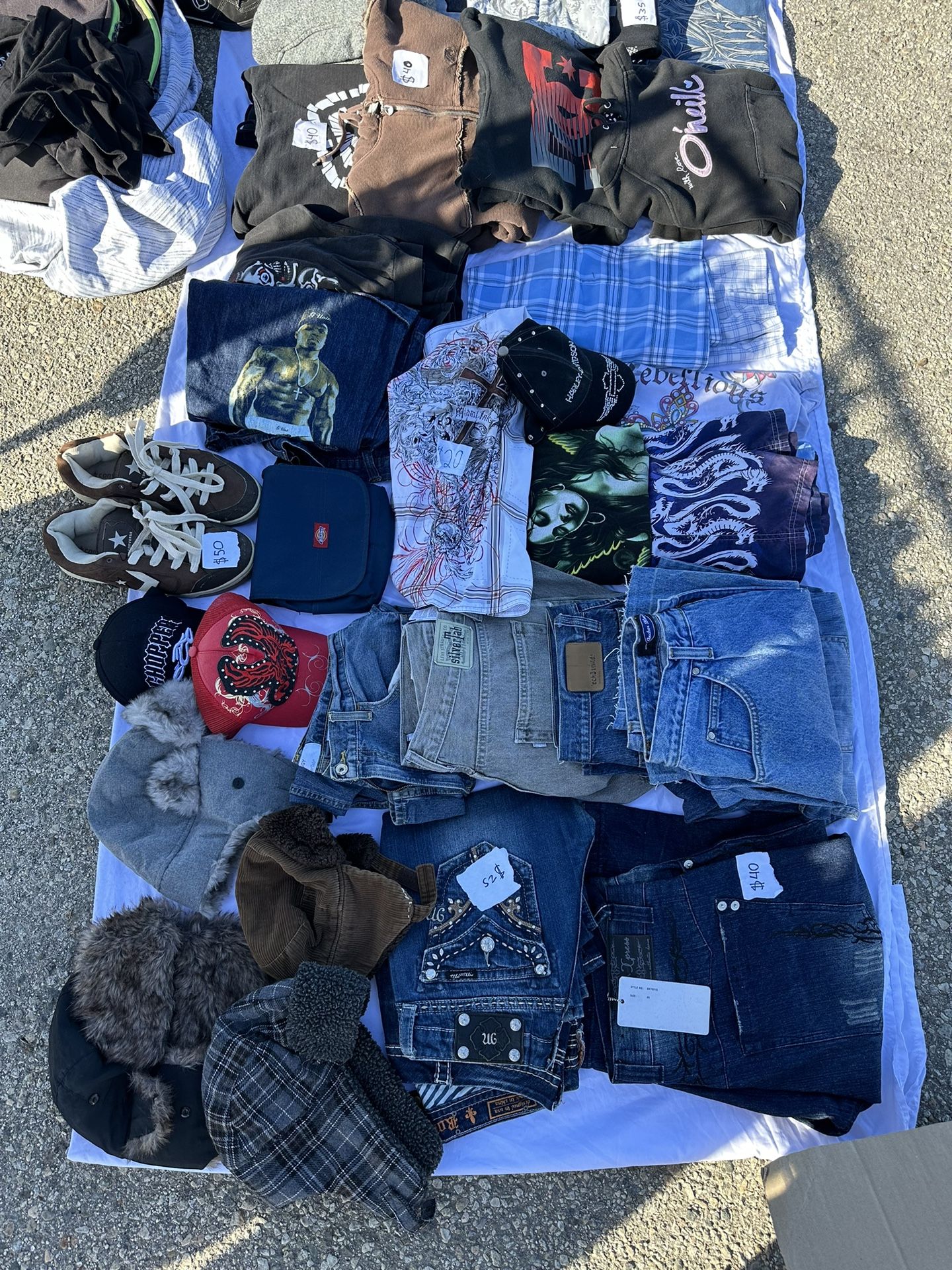 YARDSALE Y2K Clothing For Sale SUNDAY 1/5/25