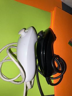 Wii Nunchucks