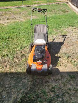 Mower. As Is  needs Carb put on and a air filter don't got time fix it