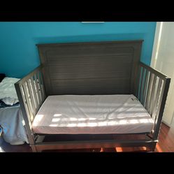 Crib and mattress