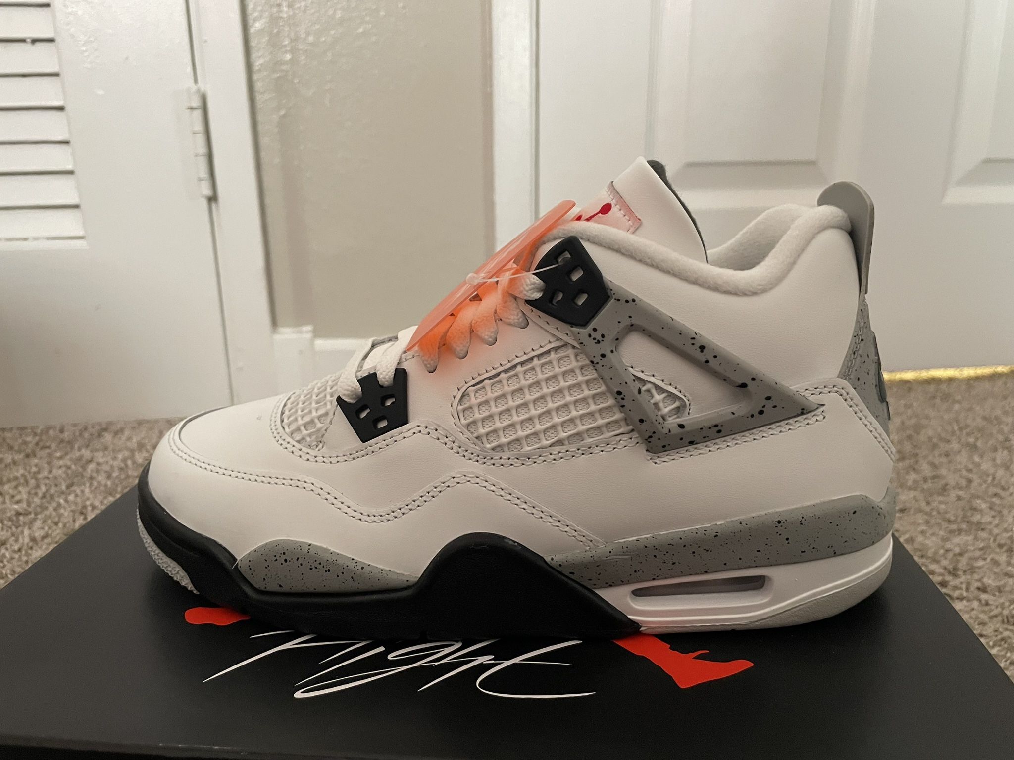 Jordan 4 White Cement 6.5y