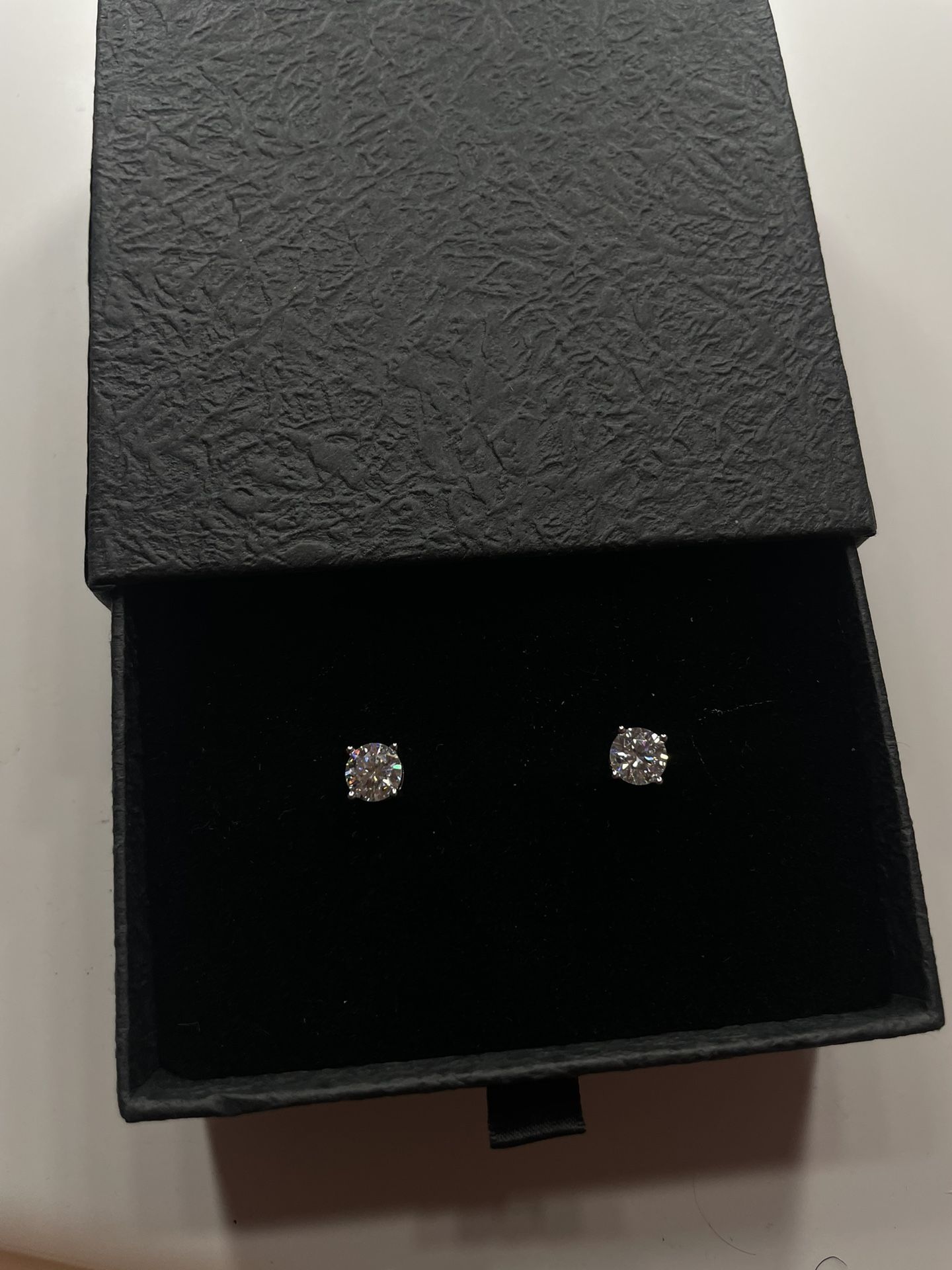 925 Sterling Silver Moisanitte Earrings