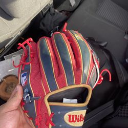 Wilson A2k Mookie Betts Glove 