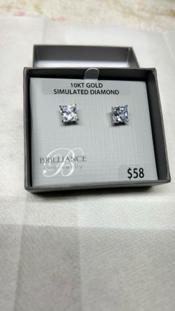 Brilliance Fine Women's Square CZ 10kt White Gold Stud Earrings, 7mm