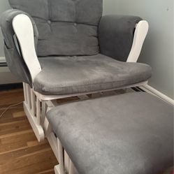 Rocking Chair + Ottoman 