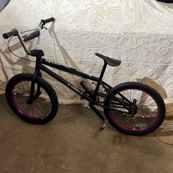 Garrett Reynolds Premium Mint Condition 