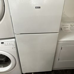 Hotpoint Top Freezer Refrigerator 