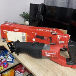 MILWAUKEE M18 Fuel 18-Volt Lithium-Ion Brushless Cordless Super Sawzall Orbital Reciprocating Saw (Tool-Only)