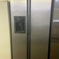 Stainless Ge Side By Side Refrigerator 