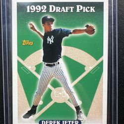 Tops Derek Jeter Rookie 1992 Draft Pick GREAT CENTERING