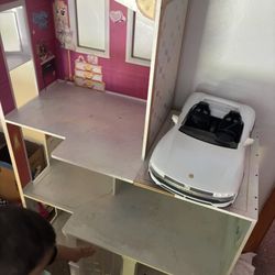 Rainbow High Doll House + Car 
