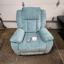 *** BRAND NEW - RECLINER W/ HEAT & MASSAGE ****