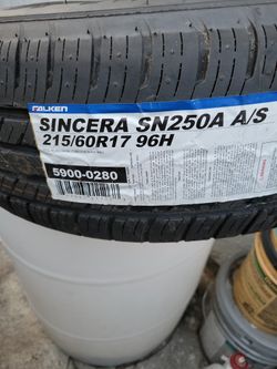 1 New Tire 215 60 17 Falken Sincera 
