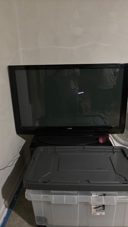 Flat screen television