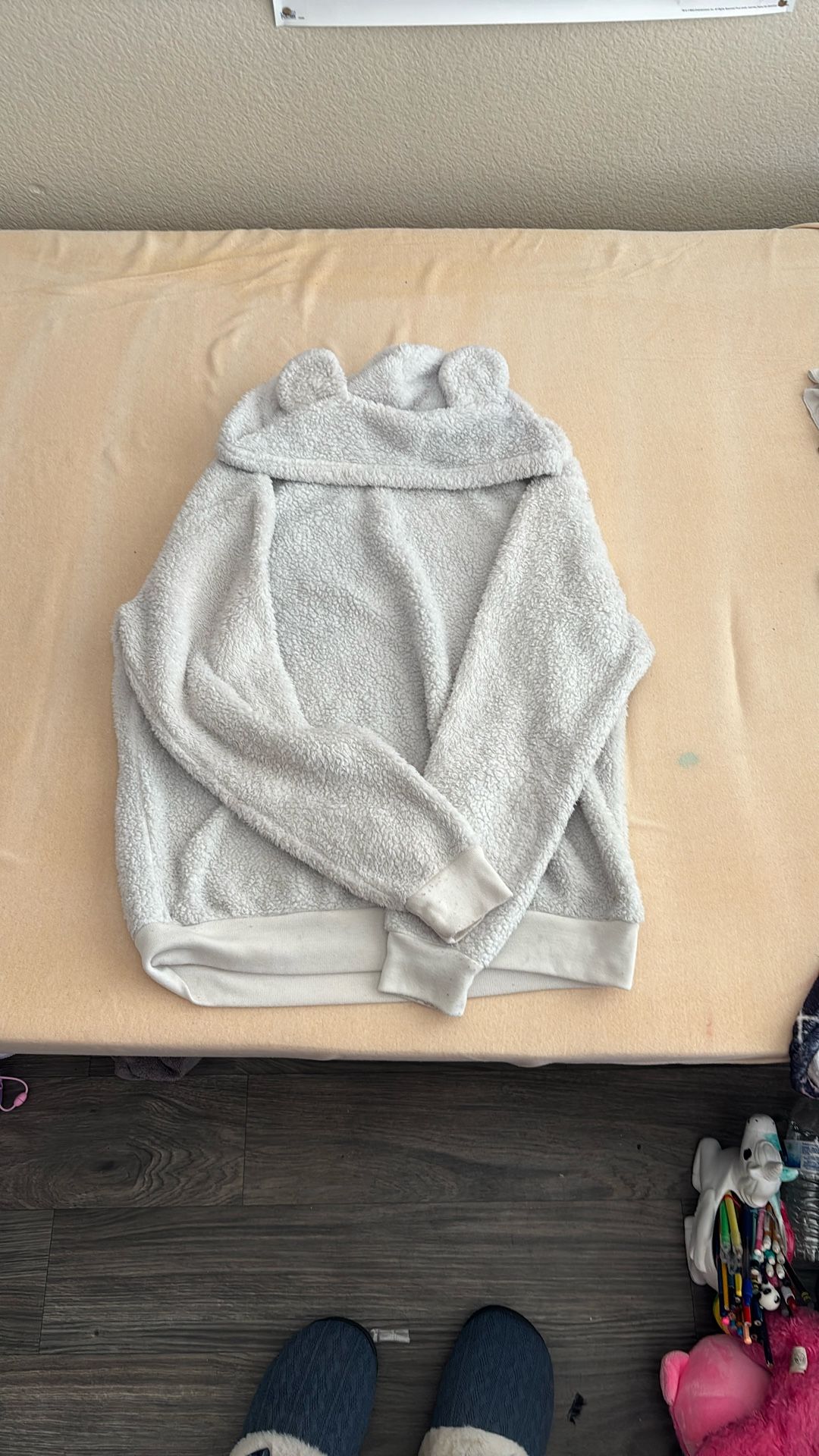 White Bear Hoodie L