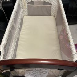 Baby Mini Crib- Bassinet/ Cuna- Moises