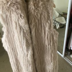 100% Rabbirmt Fur Vest Size L