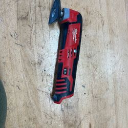 Milwaukee M12 Multi Tool. Gently Used. 