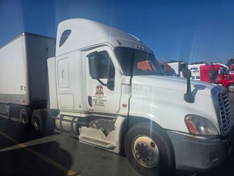 2016 Freightliner Cascadia, in service