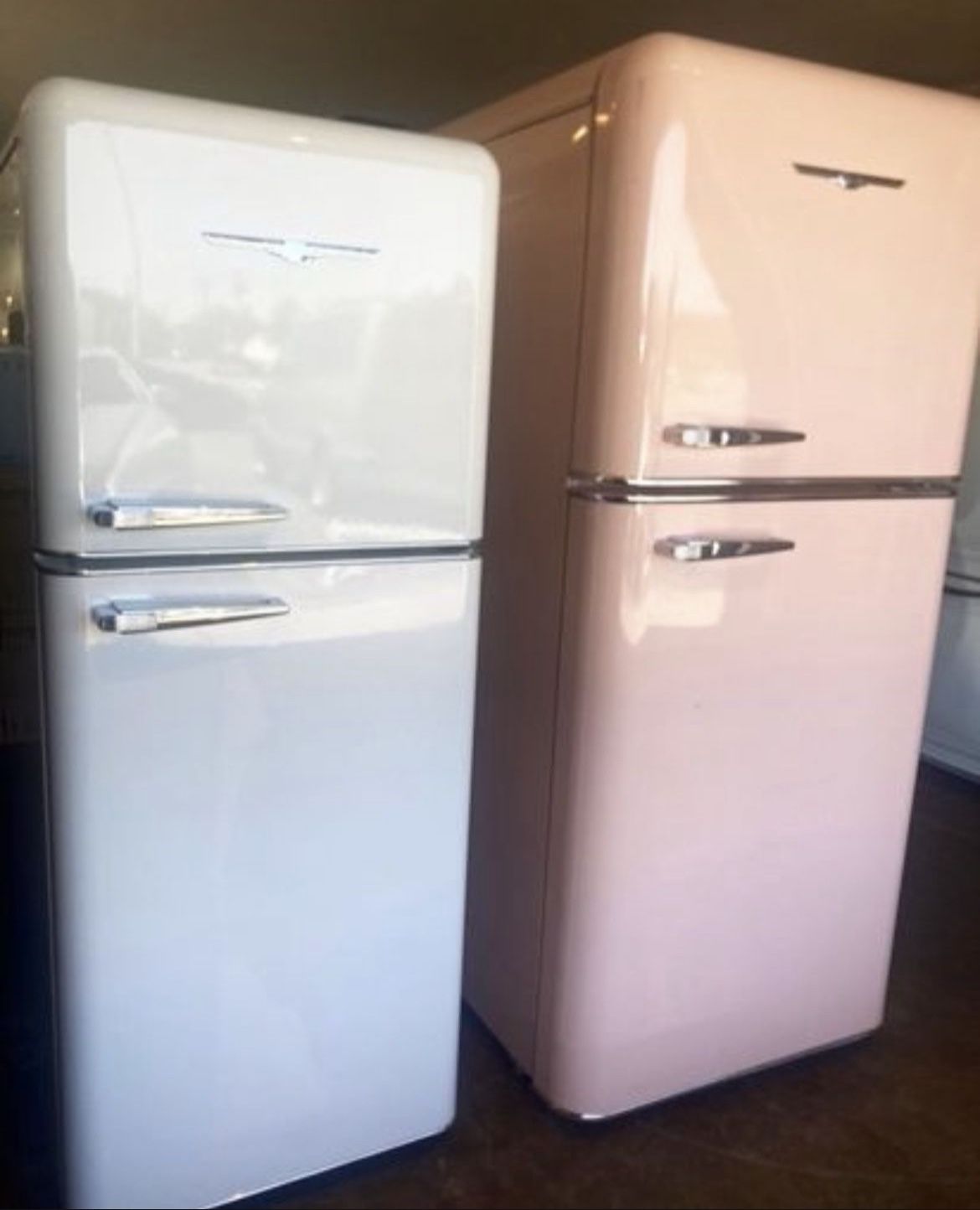 Northstar Model 1951 Top Mount Refrigerator White