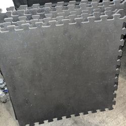 6 Puzzle Piece Mats W/ Side Edges