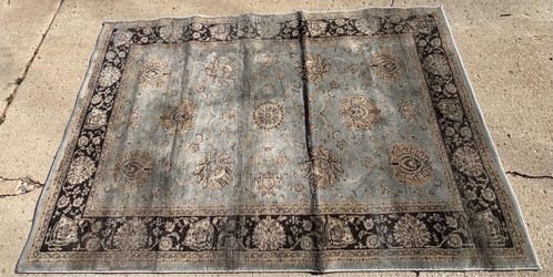 Value $300!Persian-Style Area Rug Blue and Black like new