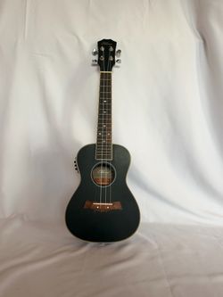 Ukulele (Ellen)