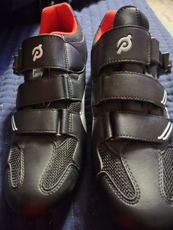 Peloton cycling shoes