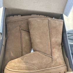 Bear Paw Boots Brand New Size 11/12