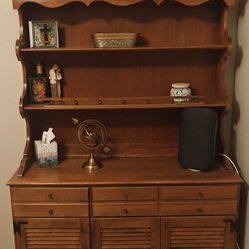 Ethan Allen Hutch 