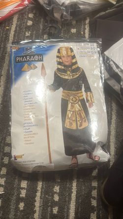 Costume
