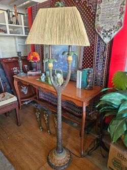 Handsome Parrot Lamp with Seagrass Shade