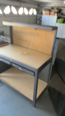 Two drawer workbench with light