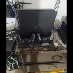 PS4 Slim 1TB - Firmware 11.5 (Jailbreak Ready)