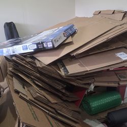 Free Uhaul Moving Boxes (book, small, medium)