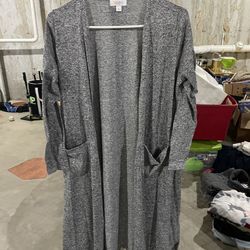 Women’s Long Sleeve Tops/Cardigans (3)-Size Medium