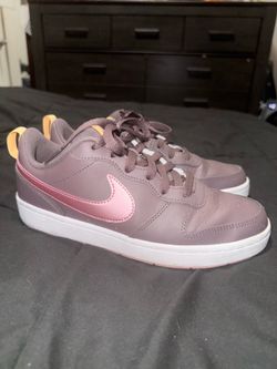 Nike Court Borough Low 2 Women’s 7.5 (6Y)