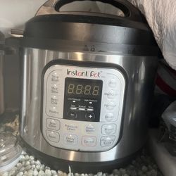 Instant Pot Pressure Cooker 8 Qts