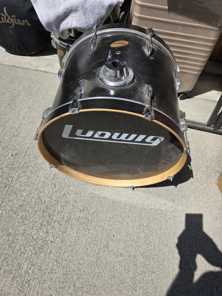 Ludwig Accent Custom Kit