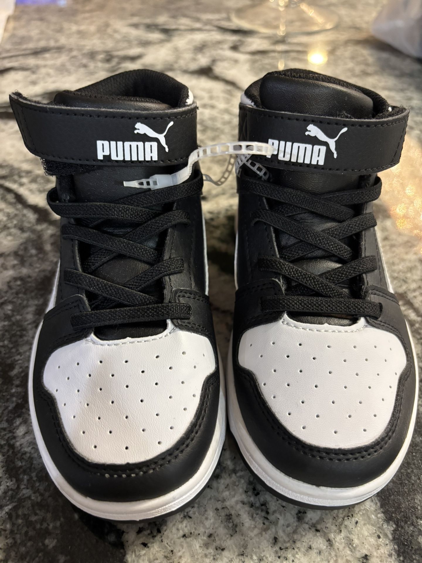 Kid’s Sneakers