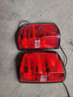 Tail Lights Silverado 2018
