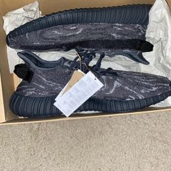 Yeezy 350 V2 Size 15 $290