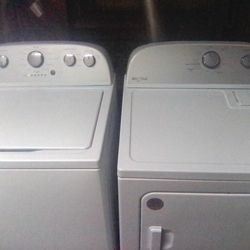 Whirlpool Washer And Dryer Set Almost New 