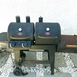 Dual Bbq Put (propane And Smoker) 300$ OBO