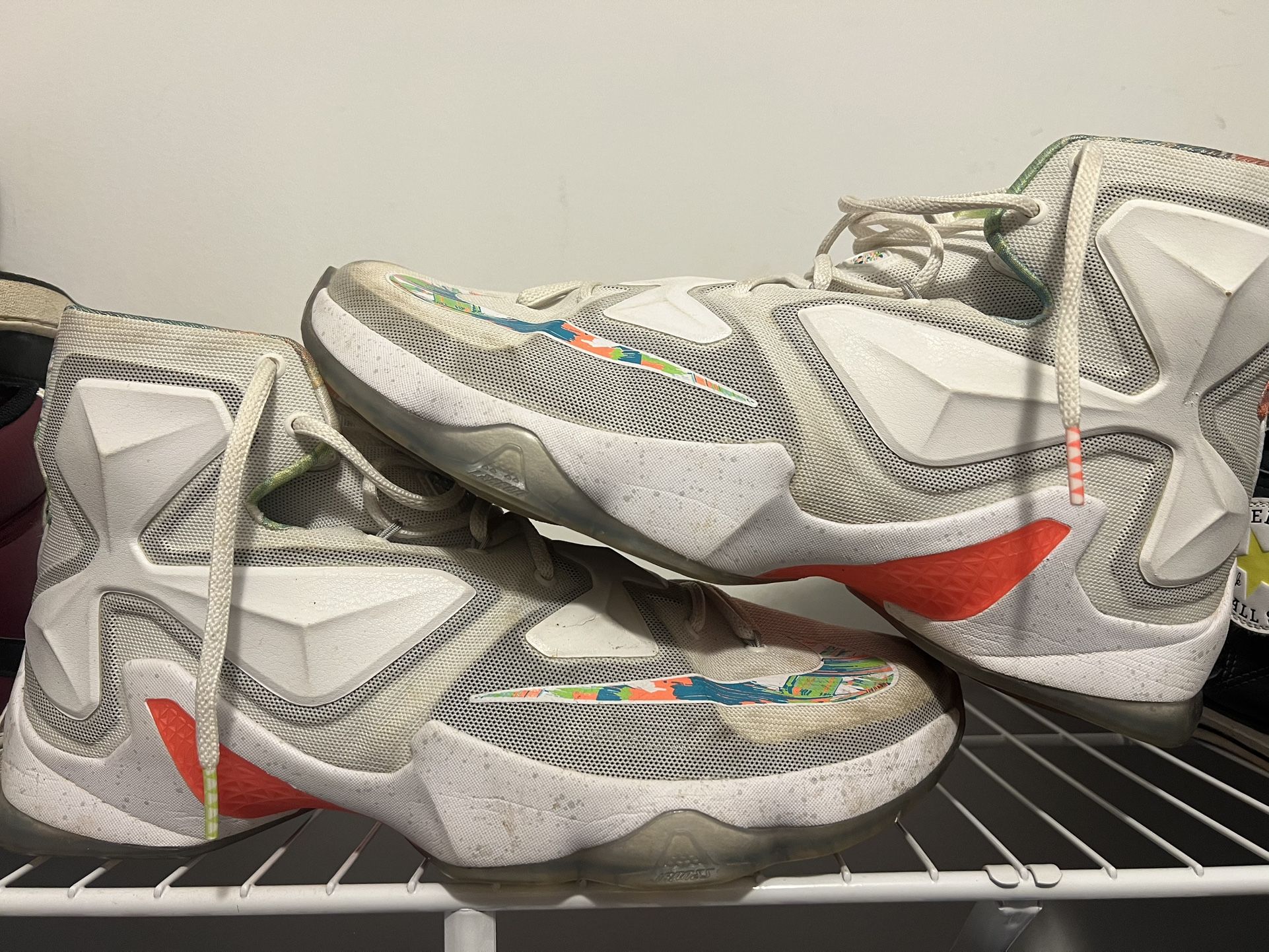 Nike LeBron 13 Easter