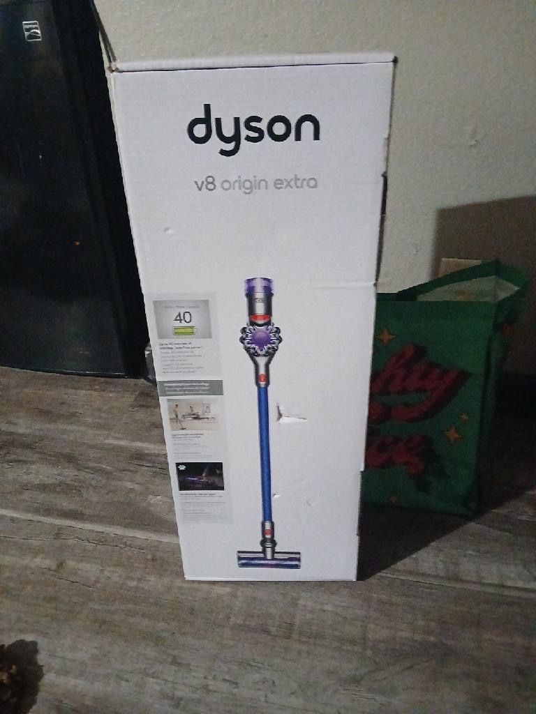 Dyson Vacuum Cleaner
