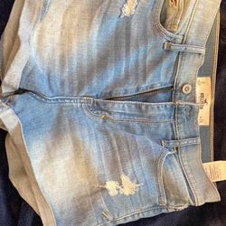 Hollister Short